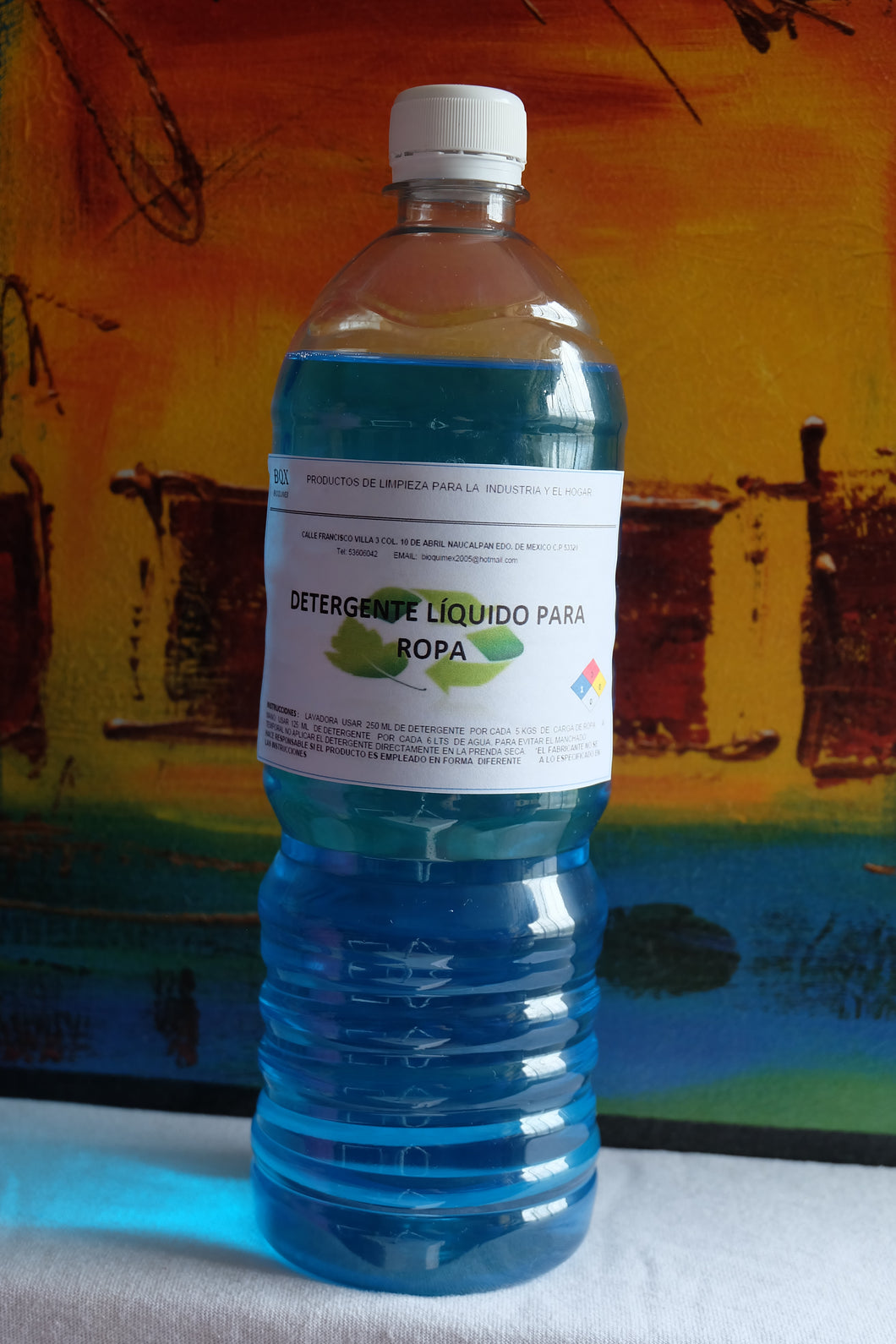 Detergente para ropa. El enemigo de la suciedad.